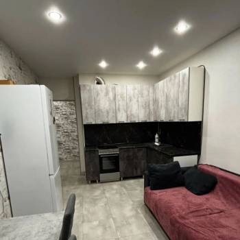 Сдается 1-комнатная квартира, 43 м²