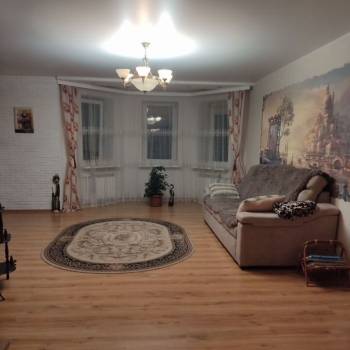 Сдается 2-х комнатная квартира, 78 м²