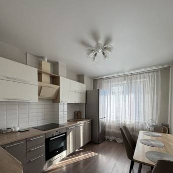 Сдается 1-комнатная квартира, 43,3 м²