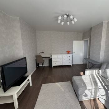 Сдается 1-комнатная квартира, 43,3 м²