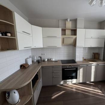 Сдается 1-комнатная квартира, 43,3 м²