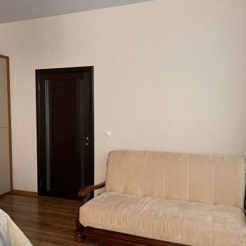Продается 1-комнатная квартира, 46,5 м²