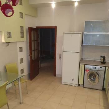 Продается Многокомнатная квартира, 139 м²