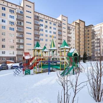 Продается 1-комнатная квартира, 42 м²