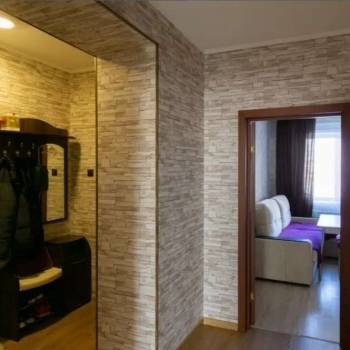 Продается 1-комнатная квартира, 42 м²