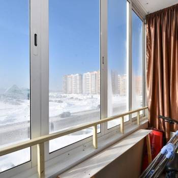 Продается 1-комнатная квартира, 42 м²