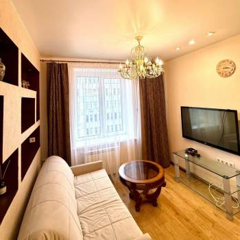 Сдается Многокомнатная квартира, 81 м²