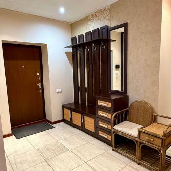 Сдается Многокомнатная квартира, 81 м²