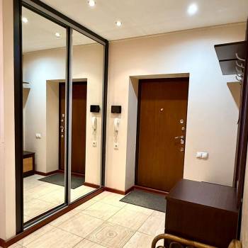 Сдается Многокомнатная квартира, 81 м²