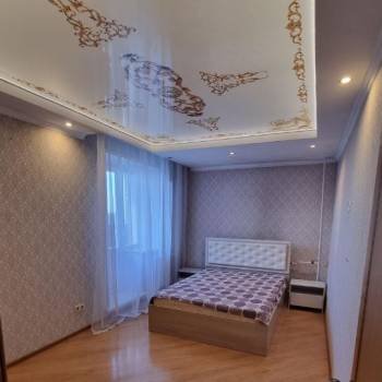 Сдается Многокомнатная квартира, 64 м²