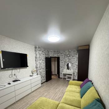 Сдается 1-комнатная квартира, 41 м²