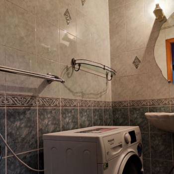 Продается Многокомнатная квартира, 82,6 м²