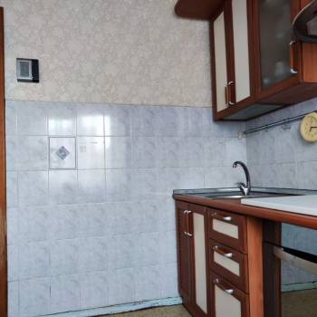 Продается Многокомнатная квартира, 82,6 м²