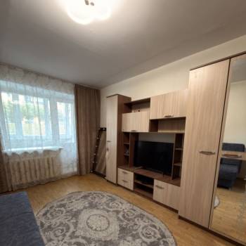 Сдается Многокомнатная квартира, 60 м²