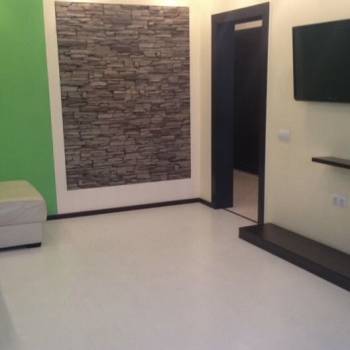 Сдается 1-комнатная квартира, 55 м²