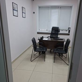 Продается Нежилое помещение, 82 м²