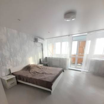 Сдается 2-х комнатная квартира, 76,1 м²