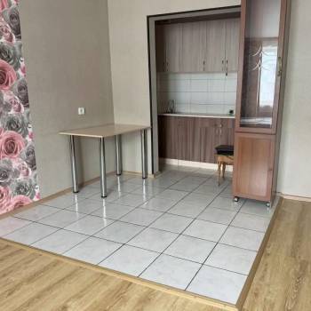 Сдается 1-комнатная квартира, 39 м²