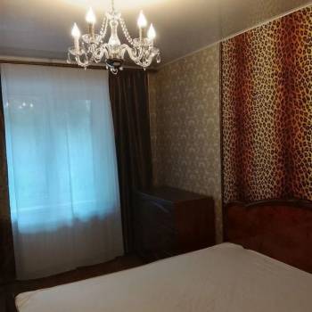 Сдается Многокомнатная квартира, 77 м²