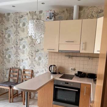 Сдается 1-комнатная квартира, 41 м²