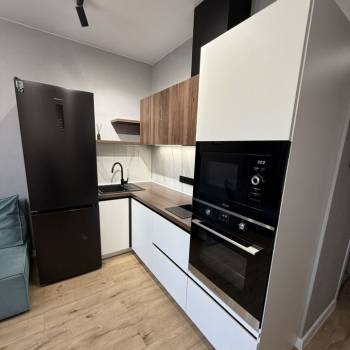Сдается 1-комнатная квартира, 37 м²