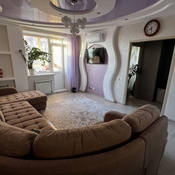 Продается 2-х комнатная квартира, 61,5 м²