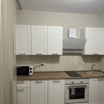 Сдается 1-комнатная квартира, 41 м²