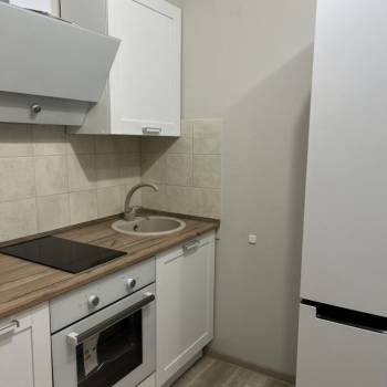 Сдается 1-комнатная квартира, 41 м²