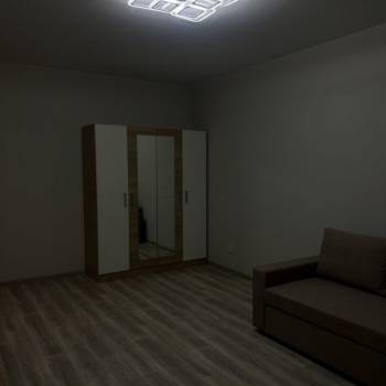 Сдается 1-комнатная квартира, 41 м²