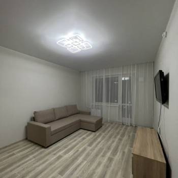 Сдается 1-комнатная квартира, 41 м²