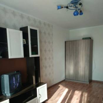 Продается 1-комнатная квартира, 35 м²