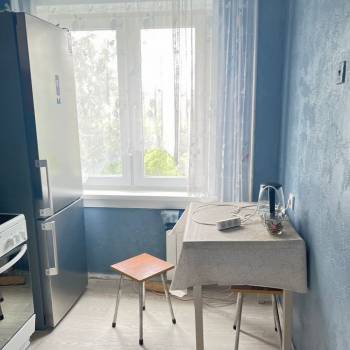 Сдается 2-х комнатная квартира, 42 м²