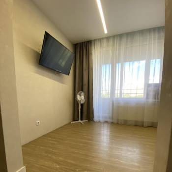 Продается 1-комнатная квартира, 28 м²