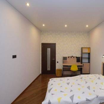 Сдается Многокомнатная квартира, 146,2 м²