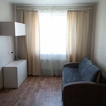 Сдается 1-комнатная квартира, 42 м²