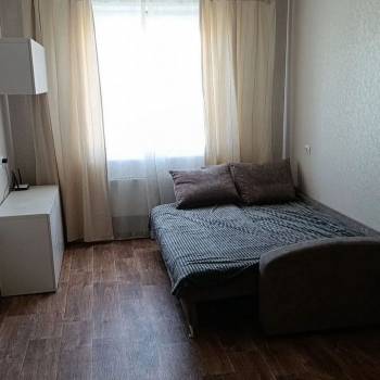 Сдается 1-комнатная квартира, 42 м²