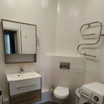Сдается 1-комнатная квартира, 47 м²