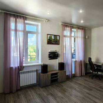 Сдается 1-комнатная квартира, 47 м²