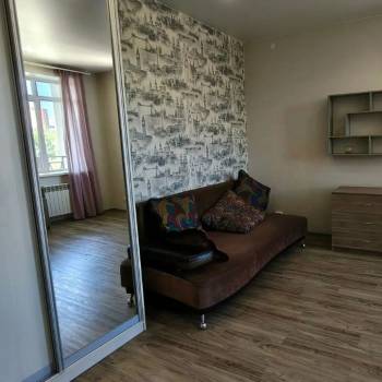 Сдается 1-комнатная квартира, 47 м²