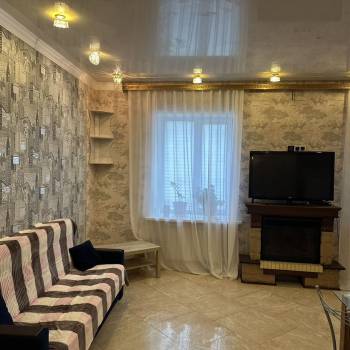 Сдается 2-х комнатная квартира, 60 м²