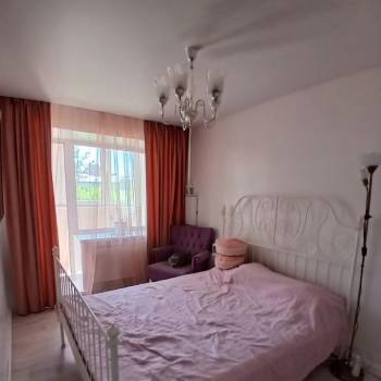 Продается Многокомнатная квартира, 65,9 м²