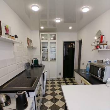 Продается Многокомнатная квартира, 65,9 м²