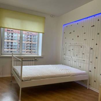 Сдается Многокомнатная квартира, 100 м²