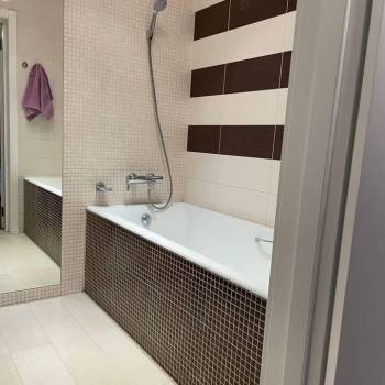 Сдается Многокомнатная квартира, 100 м²