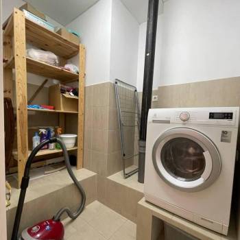 Сдается Многокомнатная квартира, 100 м²
