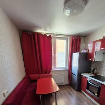 Сдается 1-комнатная квартира, 37,2 м²