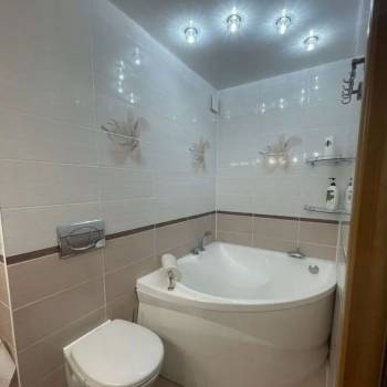 Сдается Многокомнатная квартира, 75 м²
