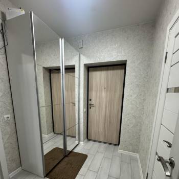Сдается 1-комнатная квартира, 50 м²