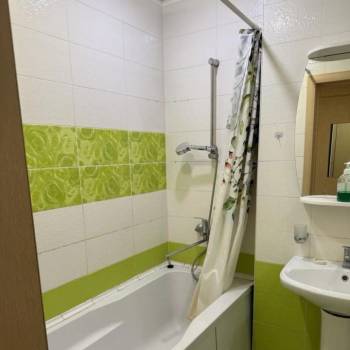 Сдается 1-комнатная квартира, 43 м²