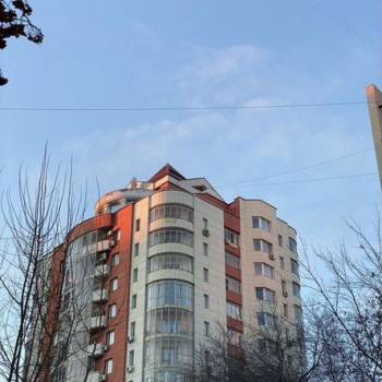 Продается Многокомнатная квартира, 139,2 м²